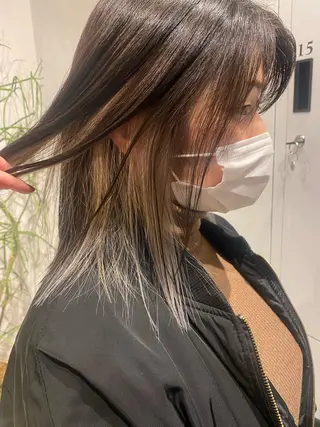 ミディアム カラー デザインカラー/パー マ🦖外岡咲希🦖のヘアスタイル