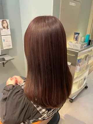 ミディアム 銀座・有楽町 かけるのヘアスタイル