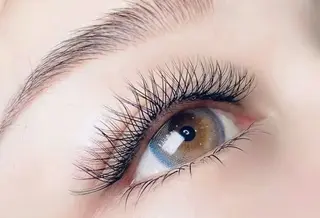 マツエク・マツパ Maylie Nail所属・キイ サロンのネイルデザイン