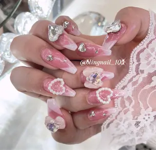 ネイル 23時まで❤︎韓国、 ワンホンネイルのネイルデザイン