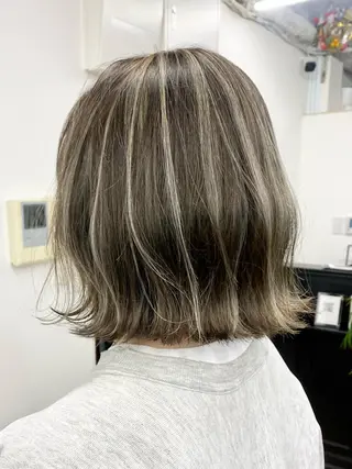 ミディアム カラー パーマ ヘアアレンジ メンズ キッズ ネイル マツエク・マツパ アイブロウ 韓国風×透明感カラー 髪質改善オタベシンヤのヘアスタイル