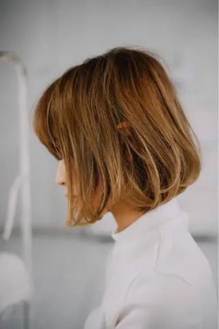 ミディアム 中田  翔のヘアスタイル