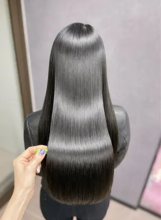 ロング CYNTHIADUE 店長｜ IRISUのヘアスタイル