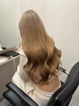 ロング と きのヘアスタイル