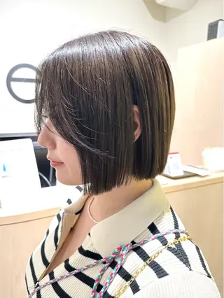 ショート raika .のヘアスタイル