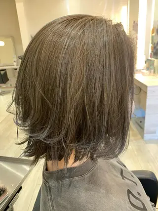 ショート レイヤー／パーマ 西山賢志のヘアスタイル