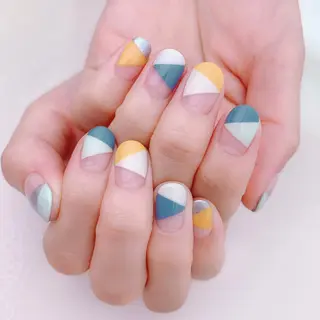 ネイル ネイルサロン レアリッチのネイルデザイン