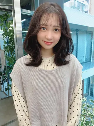 ミディアム カラー 透明感/オリーブ/ グレージュ/YUKAのヘアスタイル