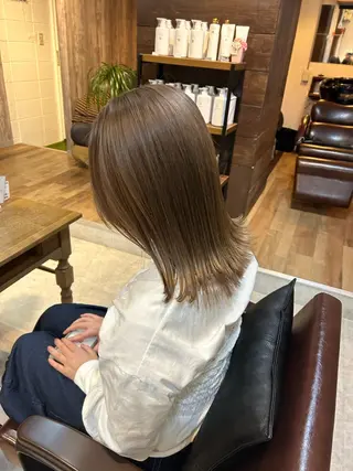 ミディアム 🔴CURIO キュリオ/南船場🔴のヘアスタイル