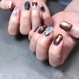 ネイル nail atelier AMBER所属・saori .の眉毛・アイブロウイメージ
