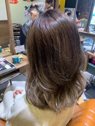 ミディアム ❁ヘアメ❁ YUMI ❁ゆみ❁横浜桜木町のヘアスタイル