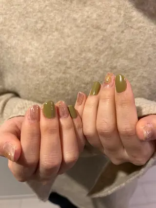 ネイル une／YUKINA 🫧大人nuanceのネイルデザイン