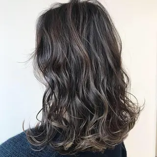ミディアム カラー Lien 深井店のヘアスタイル