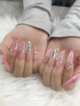 ネイル La Bell R  ～ラヴェル アール～所属・LA Bell Rのネイルデザイン