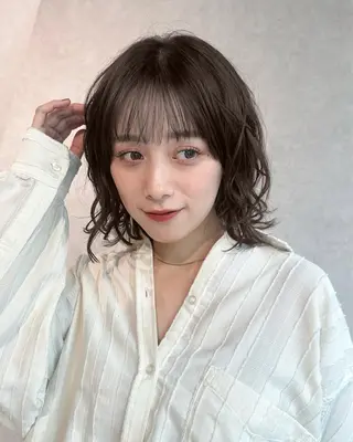 ミディアム カラー パーマ 🫧もも🫧 ／メンズ〜レディースのヘアスタイル