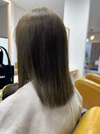 ミディアム カラー 松本 菜那のヘアスタイル