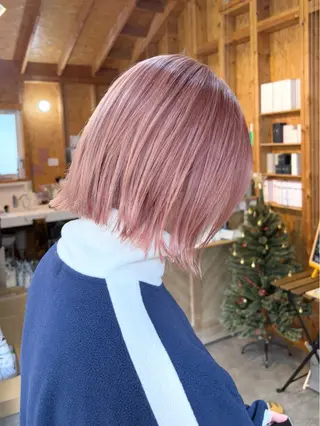 カラー まろみ暖色×ボブ ×chia🕯のヘアスタイル