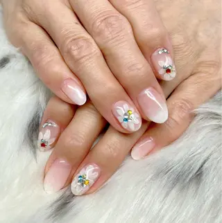 ネイル M.N_ nailのネイルデザイン