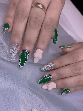 ネイル 長さだし専門店 M2　rikaのネイルデザイン