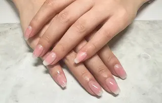 ネイル Nailsalon Graciasのネイルデザイン