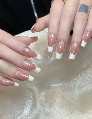 ネイル ネイルサロン&スクールRAFFINE所属・RAFFINE 高田馬場ネイルサロンのネイルデザイン