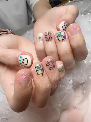 ショート カラー ネイル Nail NaNaのネイルデザイン