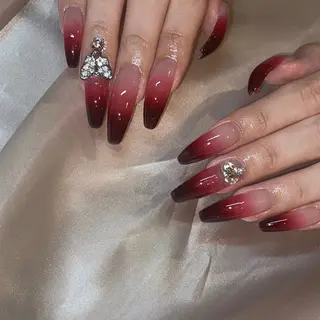 ネイル la vie  Luire所属・la vie Luire ｱｽｶのネイルデザイン