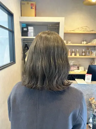 ショート カラー いなみね はるきのヘアスタイル