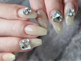 ネイル flora nailのネイルデザイン