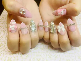 ネイル Piacere所属・Piacere 絵美のネイルデザイン