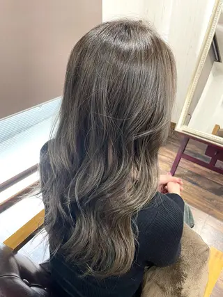 セミロング カラー 西川 敏夫のヘアスタイル