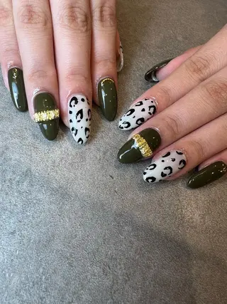 ネイル nailstudio ′ecole所属・nailstudio ′ecoleのネイルデザイン