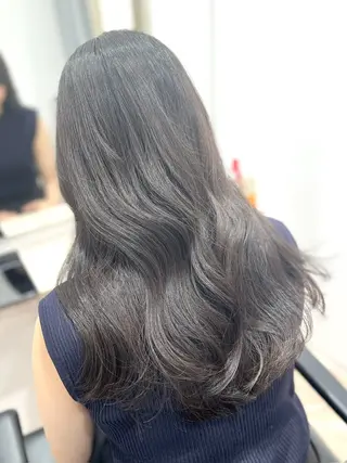 ロング カラー ヘアアレンジ 顔まわり職人🇰🇷 韓国ヘア/KAITOのヘアスタイル