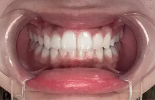 Salon Nicoli所属・歯科衛生士セラピスト MAKOのエステ・リラクイメージ