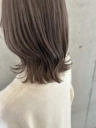 セミロング カラー soul eater MONAのヘアスタイル