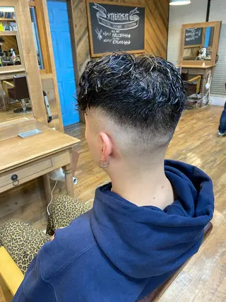 ショート パーマ メンズ re naのヘアスタイル