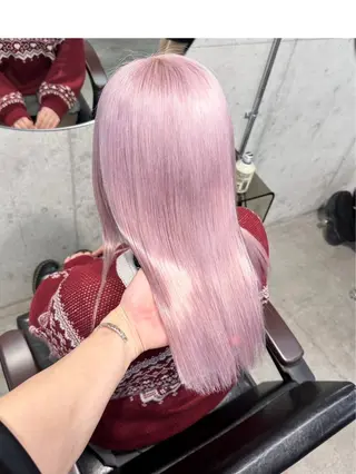 カラー 漆畑 莉奈のヘアスタイル