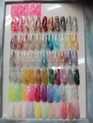 ネイル VANNAILSALON 本厚木店所属・VANNAIL 本厚木店のネイルデザイン