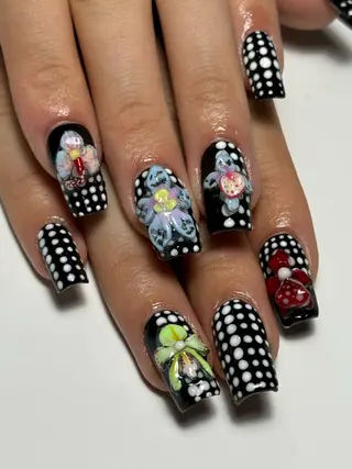 ネイル Yoshimura Rinaのネイルデザイン