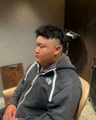 パーマ メンズ 畑中 希望のヘアスタイル