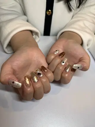 ネイル 濱岡 咲のネイルデザイン