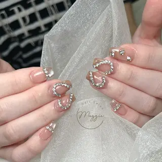 ネイル Maggie Nail🦩のネイルデザイン