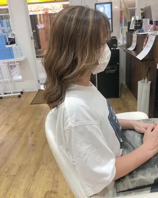 カラー 🌈ハイトーン/ ワタル🌈のヘアスタイル