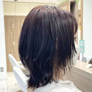 ミディアム 🌹藤原 亜美🌹のヘアスタイル
