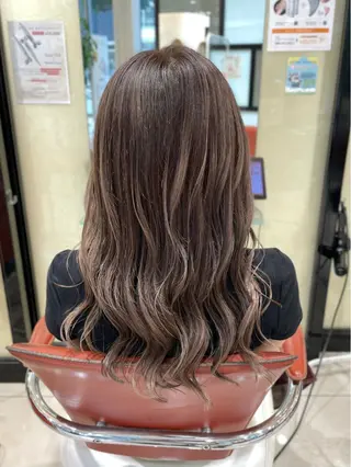 ロング カラー 井上 武輝のヘアスタイル