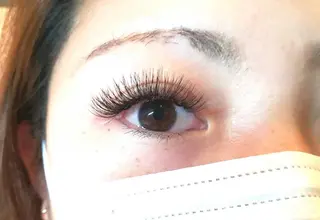 マツエク・マツパ 友岡 明子の眉毛・アイブロウイメージ