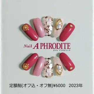 ネイル Nail  Aphroditeのネイルデザイン