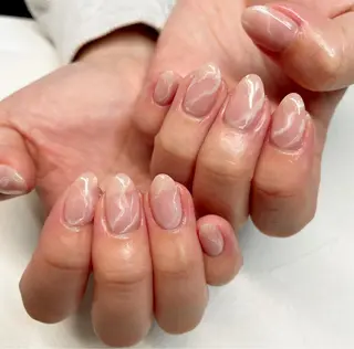 ミディアム ネイル Re:st〔リスト〕所属・ayane Re:st〔リスト〕のネイルデザイン