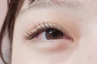 マツエク・マツパ cheerful eyelash&eyebrow所属・cheerful akagawaのマツエク・マツパデザイン