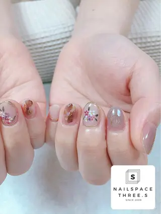 ネイル 坂田 澄香のネイルデザイン